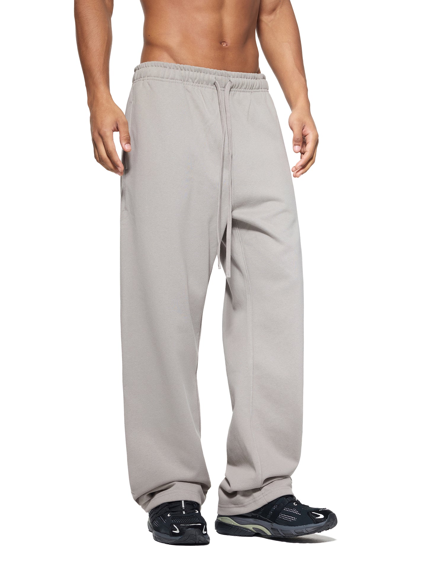 "Devine Apparel" - Throwback Straight-Leg Sweatpants